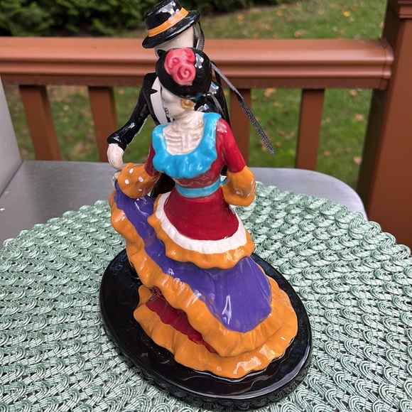 New w/ tags BlueSky Clayworks Day of the Dead Dancing Couple Figurine. Rare - Picture 4 of 9